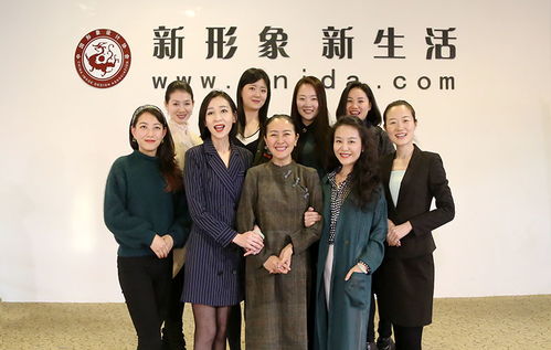 第10届专业服务礼仪实训班圆满落幕，助力礼仪服务行业新发展